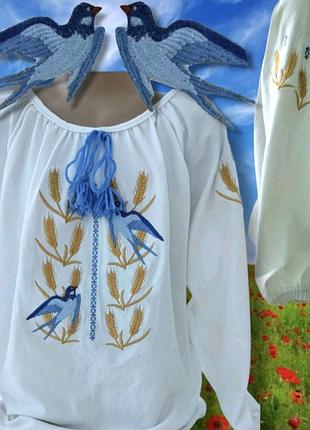 Вишиванка на дівчинку