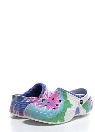 Crocs base tie die утеплені капці-клоги унісекс — ціна 835 грн у ...