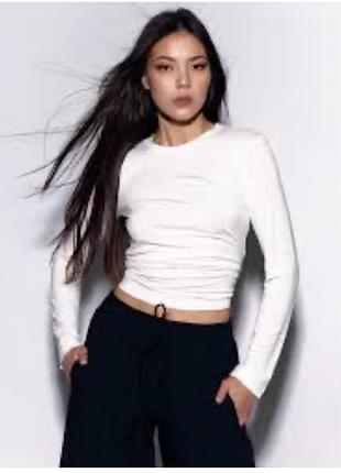 Топ кроп лонгслив