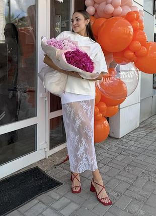 Трендова мереживна спідниці