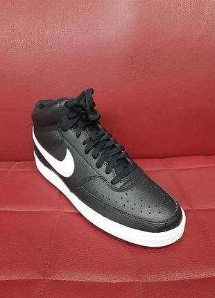 Кроссовки мужские 
nike 44р стелька 28,5 см 2800грн оригинал