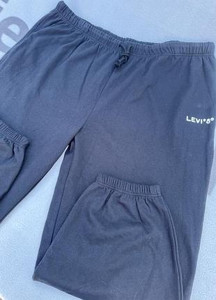 Спортивні штани levi’s