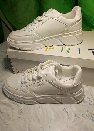 Кроссовки esprit