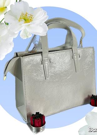 Sale💕лакова біла 👜сумка👜уцінка ✅ є нюанс
