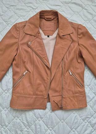 Кожаные куртки косухи massimo dutti и mango, размер s. символическая цена.