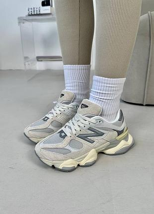Женские кроссовки new balance 906o premium grey