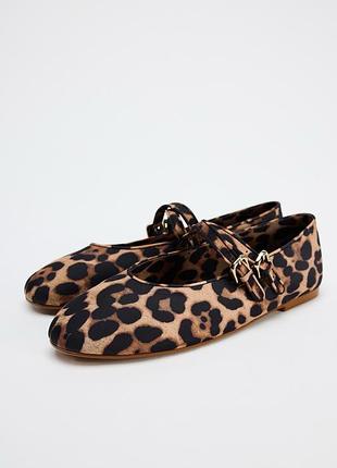 Балетки zara леопардові, червоні, чорні