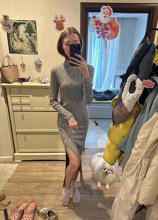 Stradivarius сукня s