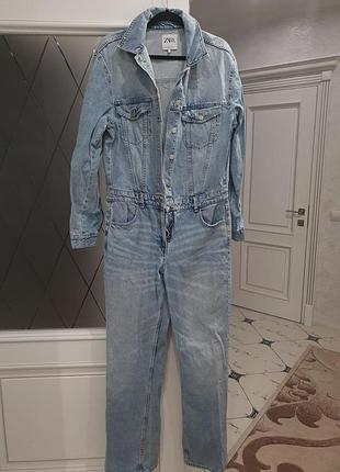 Стильный джинсовый комбинезон zara