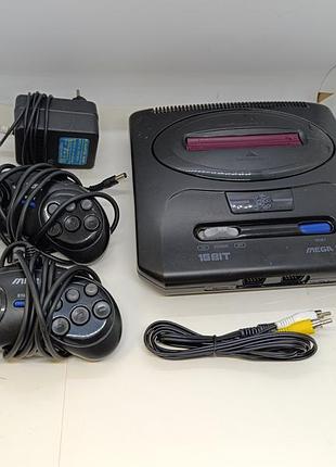 Дитяча ігрова приставка сега sega комплект игровая приставка детская джойстики блок питания