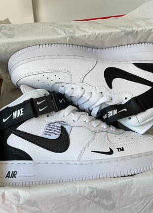 Кросівки nike air force 1'07lv8 ultra hight white — купити в