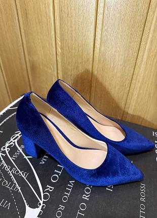 Туфлі жіночі