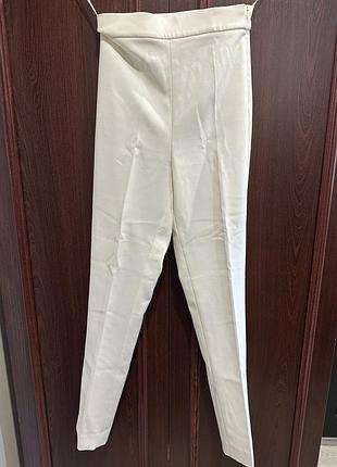 Молочні брюки