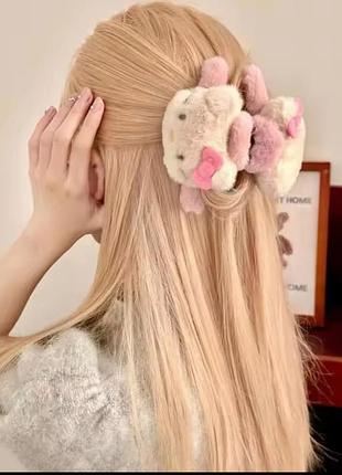 Пухнастий, мʼякий зажим для волосся hello kitty (краб, заколка)