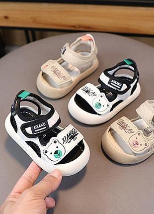 Дитячі босоніжки