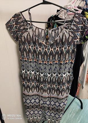 Шикарное платье из вискозы