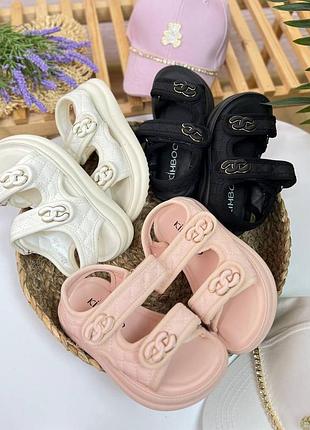 Детские босоножки на девочку