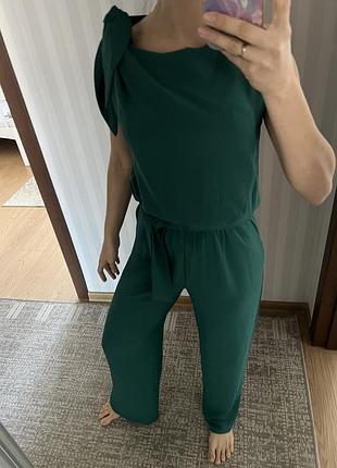 Комбінезон жіночий зелений