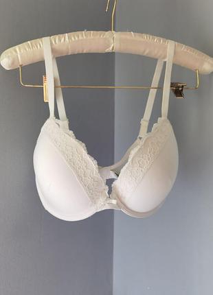 Брендовий бюстгальтер на поролоні розміру 70f