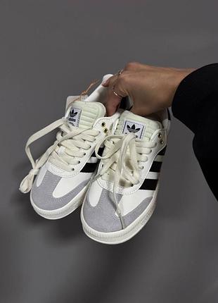 Кроссовки adidas dress samba xlg
white / black premium