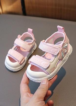 Детские босоножки на девочку