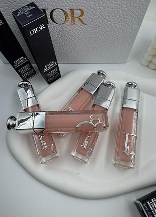 Yves Saint Laurent