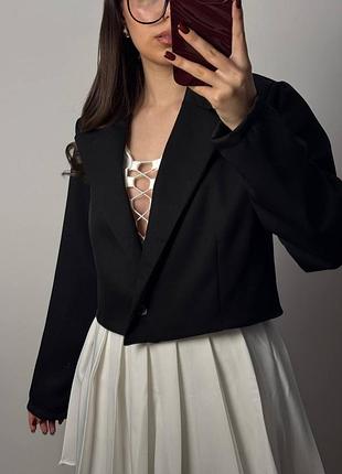 Піджак жакет укорочений чорний