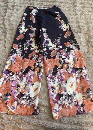 Широкі штани квіти