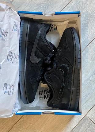 Nike dunk undefeated