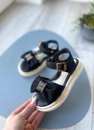 Босоніжки для дівчинки 4