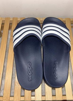 Шльопанці адідас
