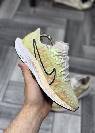 Кроссовки nike