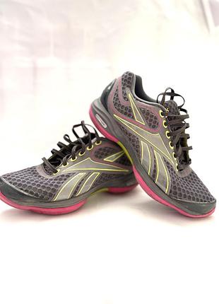 Жіночі кросівки reebok Pugry2  easytone+