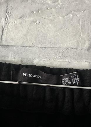 Класичні чорні брюки від vero moda.2 фото