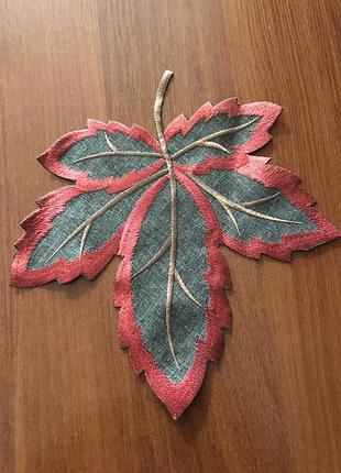 Серветка листочок 29*25см