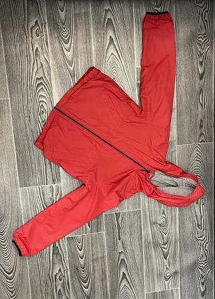 Легка куртка