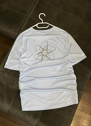 Оригінальна футболка nike running