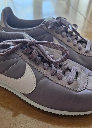 Кроссовки nike