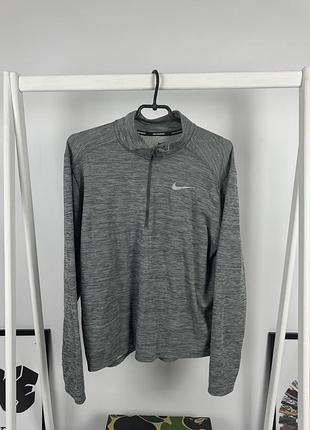 Оригинальная, спортивная кофта nike