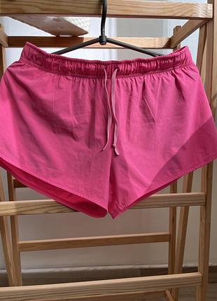 Спортивні короткі подвійні шорти для тренувань h&m  xs/s