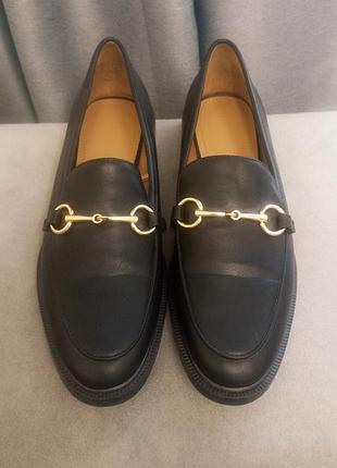 Женские туфли