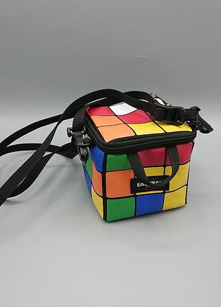 Різнобарвний кубик рубіка eastpak сумка на плече eastpak rubik´s cube