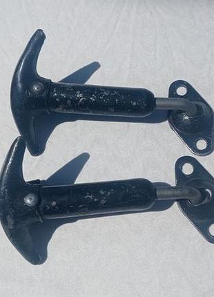 Застёжки  капота газ-69.оигинал.ссср.