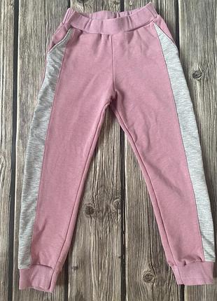 Спортивні штани на дівчинку 4-5 років