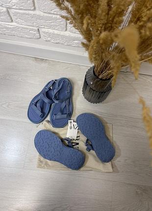 Сандалі босоніжки дитячі