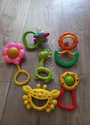 Брязкальця 6 шт 115 грн