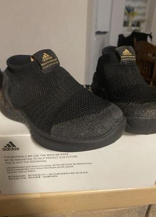 Кросівки дитячі adidas розмір 25 чорні