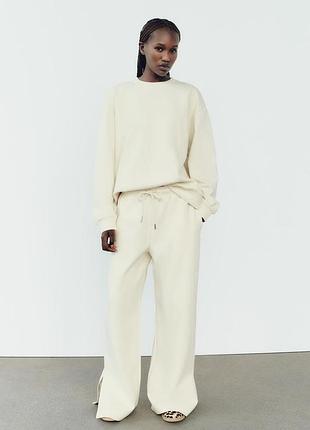 Тренд сезона весна лето спортивный костюм zara свитшот брюки