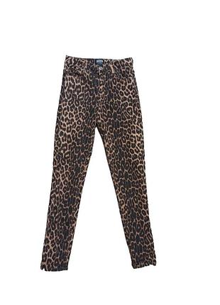 Zara trafaluc женские стрейчевые джинсы размер m w-28 l-28 леопардовый принт
