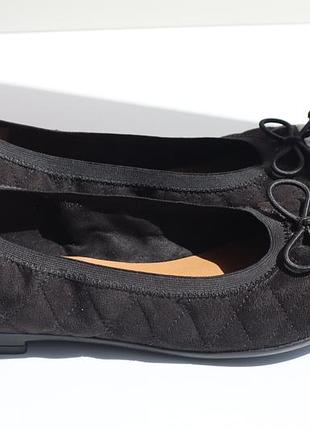 Нові балетки clarks atomic retro 39 розмір